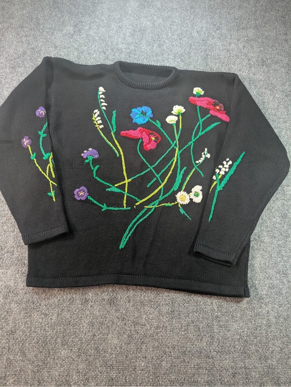 Vintage 90s Studio Michelle Stuart Embroidered Floral Sweater Black Women's M/L